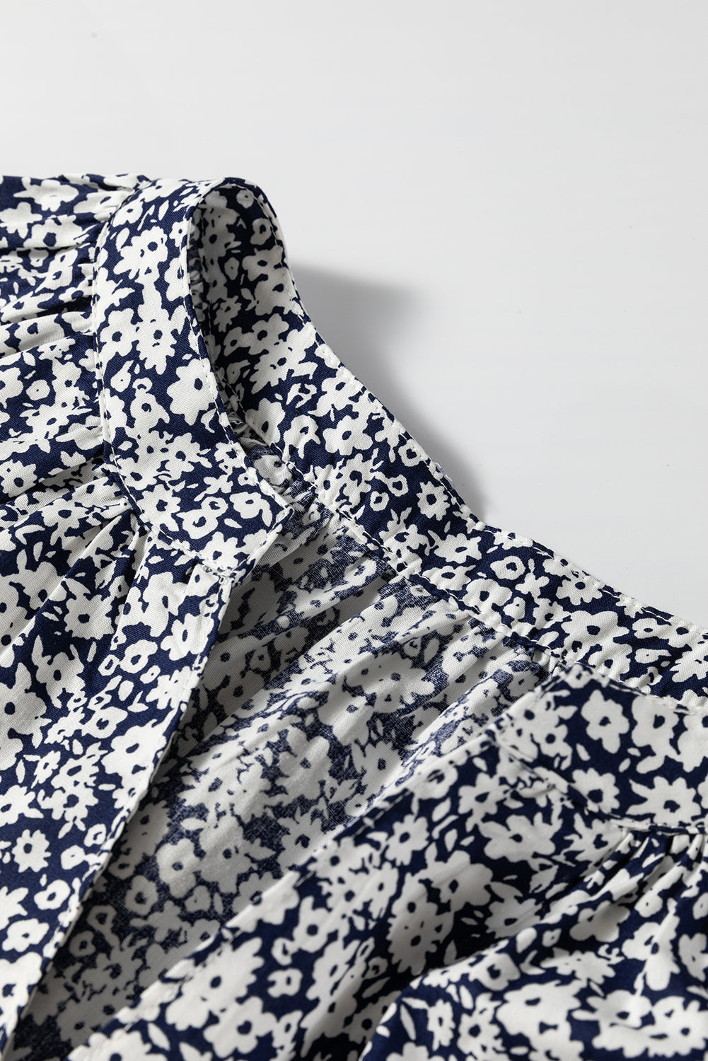 Blue Floral Print Notched V Neck Puff Sleeve Cotton Blouse
