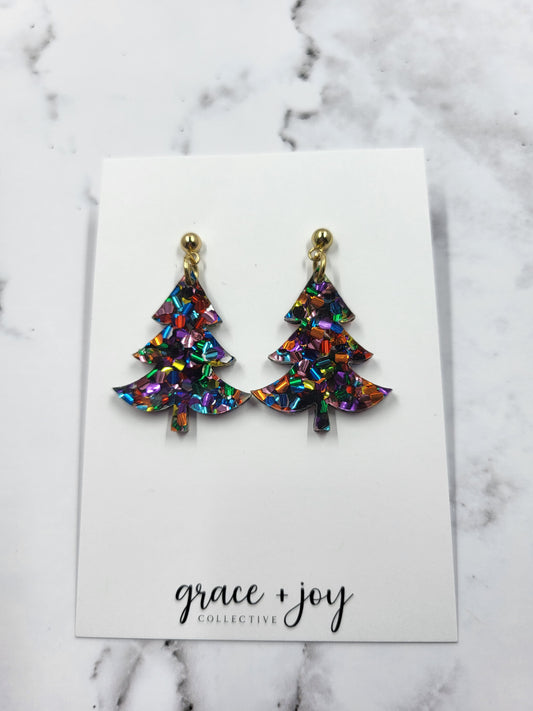 Handmade acrylic Christmas tree earrings—festive, lightweight, hypoallergenic, and one-of-a-kind. Perfect holiday jewelry or ready-to-gift stocking stuffer.