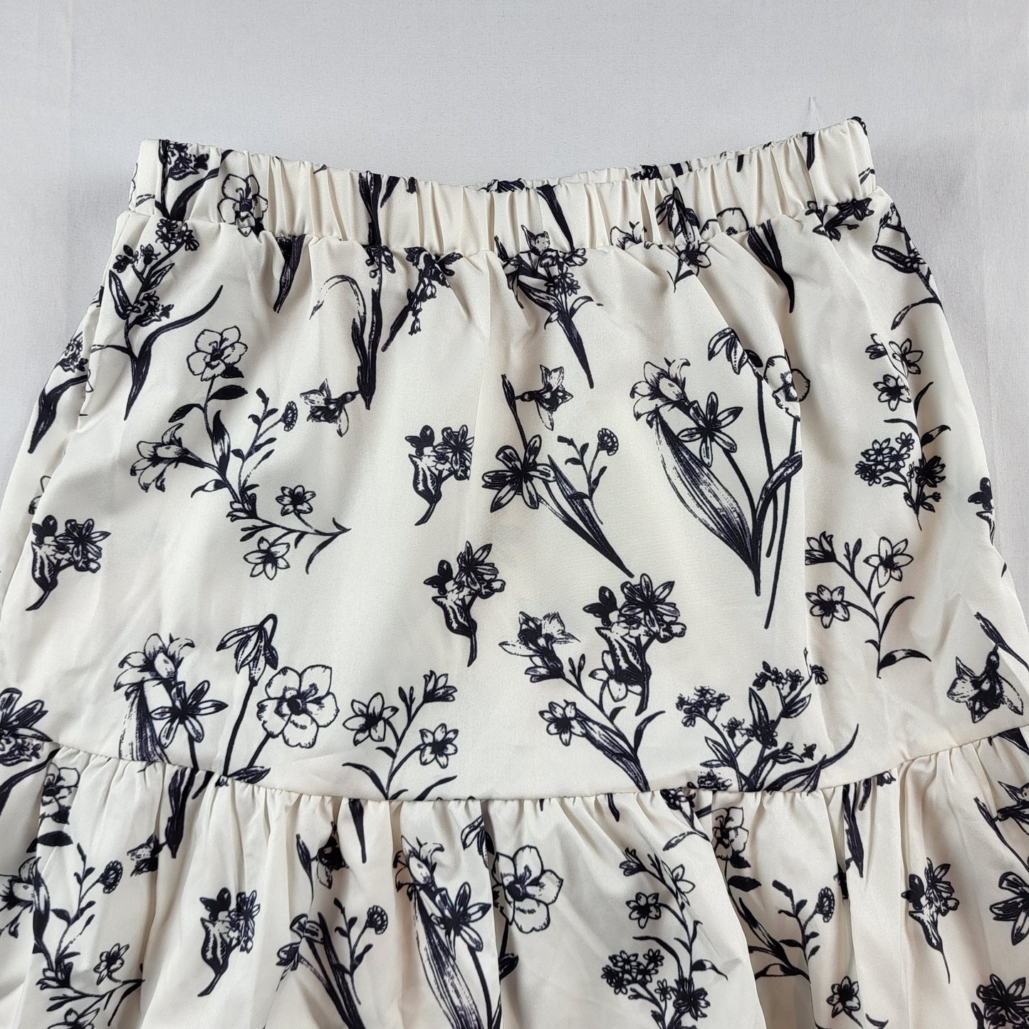 Floral Print Tiered Long Skirt [Final Sale]