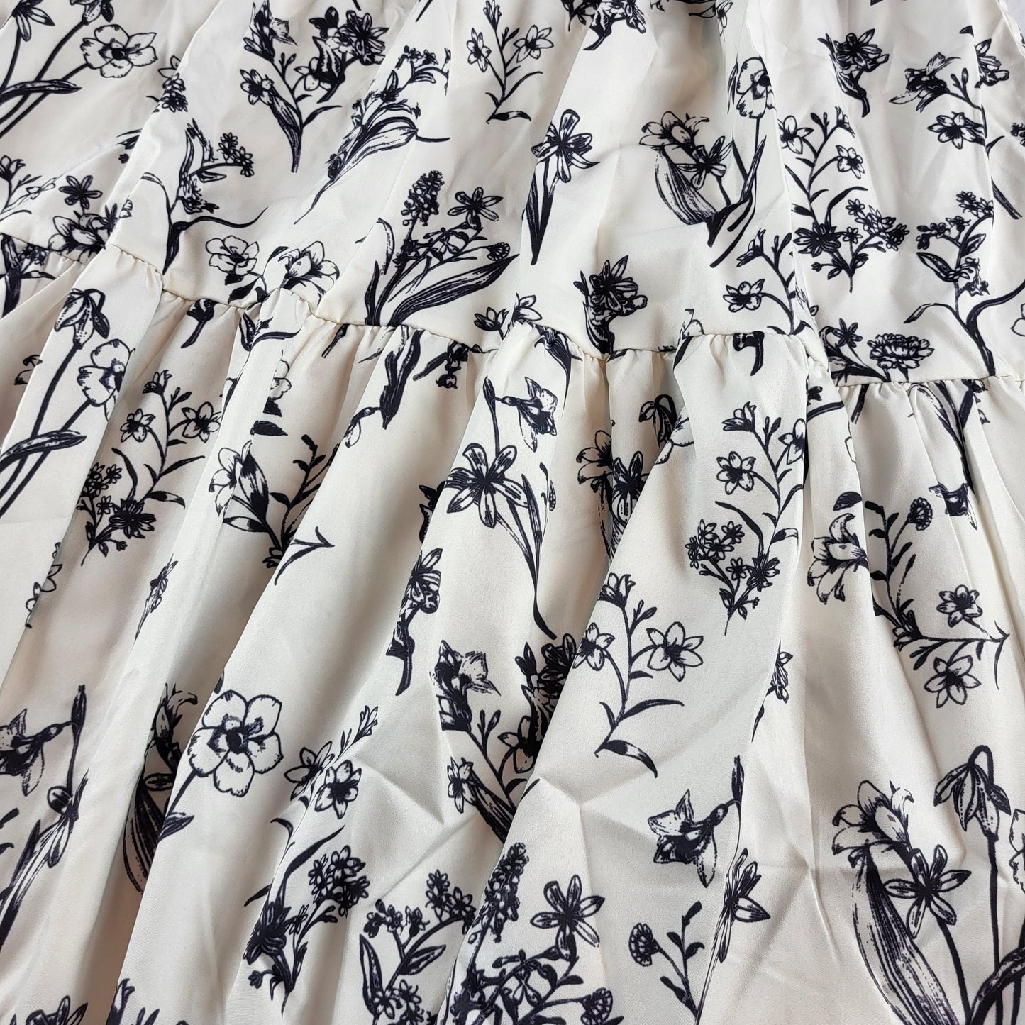 Floral Print Tiered Long Skirt [Final Sale]