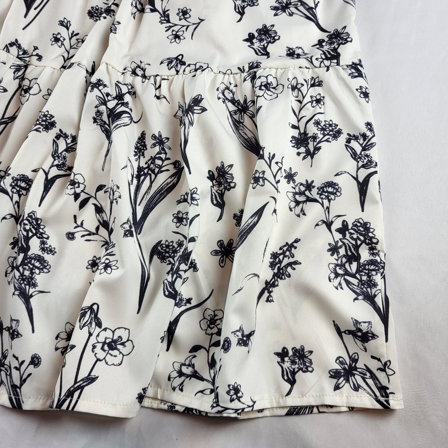 Floral Print Tiered Long Skirt [Final Sale]