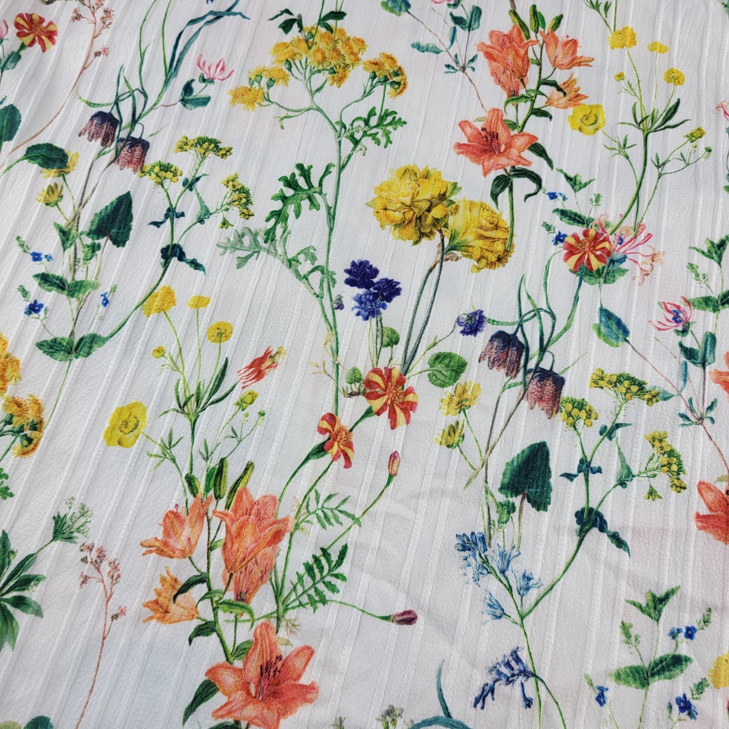 Floral Print Lace Sleeveless V-Neck Blouse [Final Sale]