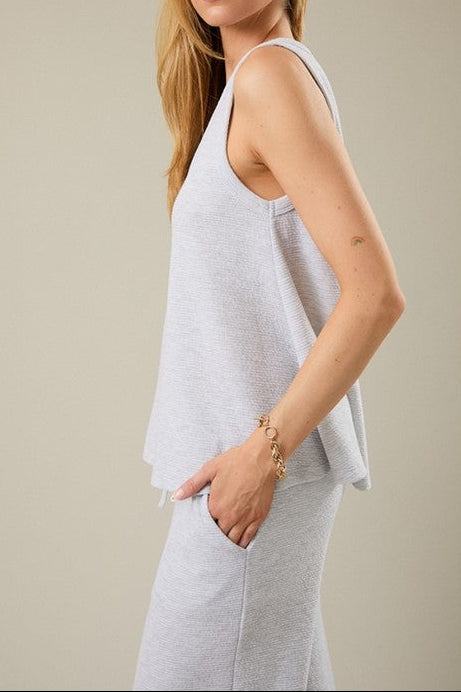 Deep V-Neck Sleeveless Swing Top – Light Heather Gray | Gilli