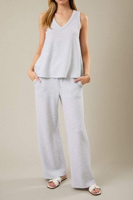 Deep V-Neck Sleeveless Swing Top – Light Heather Gray | Gilli