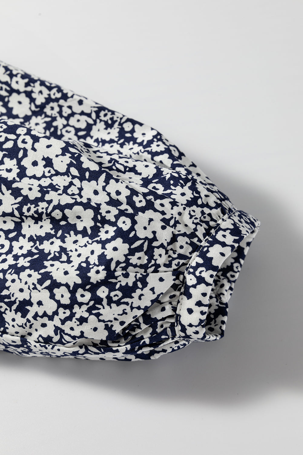 Blue Floral Print Notched V Neck Puff Sleeve Cotton Blouse